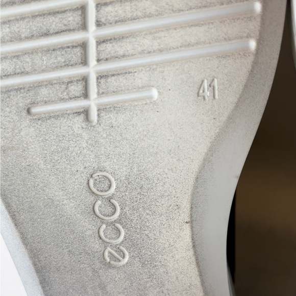 ECCO Women’s Soft 9 Quilted Leather Clog Sneakers Size EU 41 - Picture 10 of 12